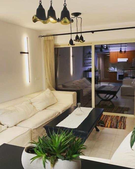 Elias 1-bedroom On The With Pool Chrissi Akti Chania